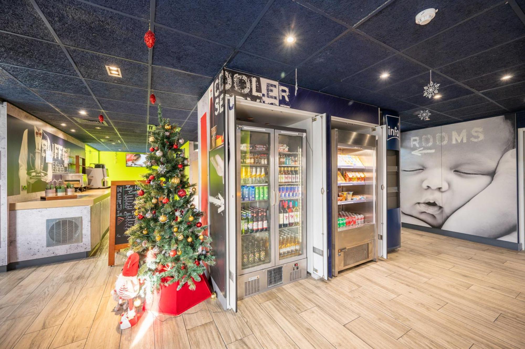 Ibis Budget London Barking 2*