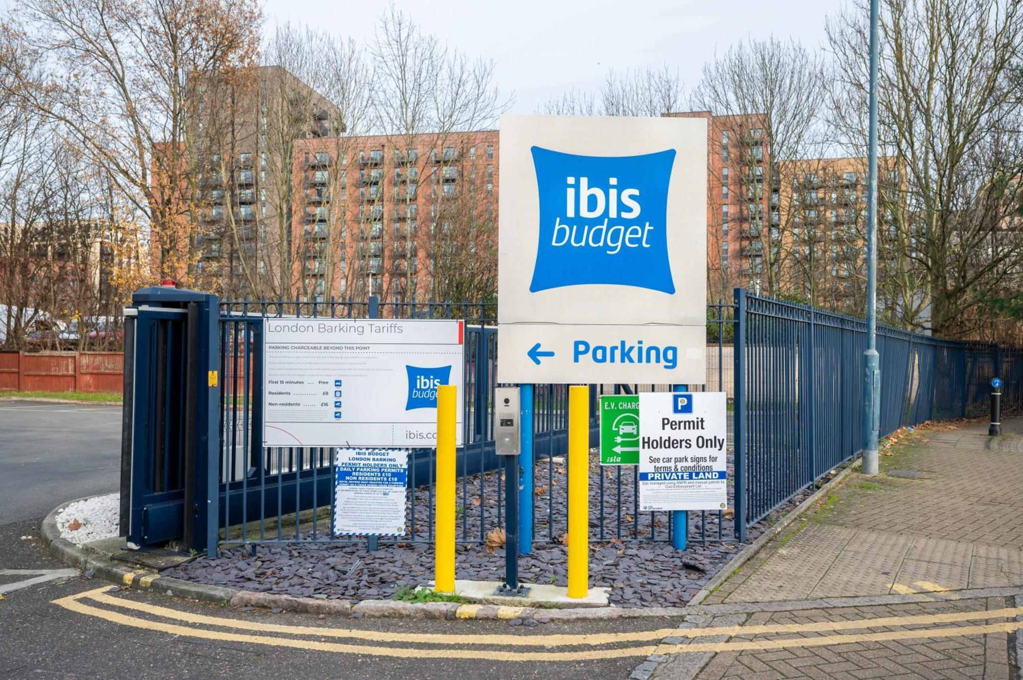 Ibis Budget London Barking Hotel