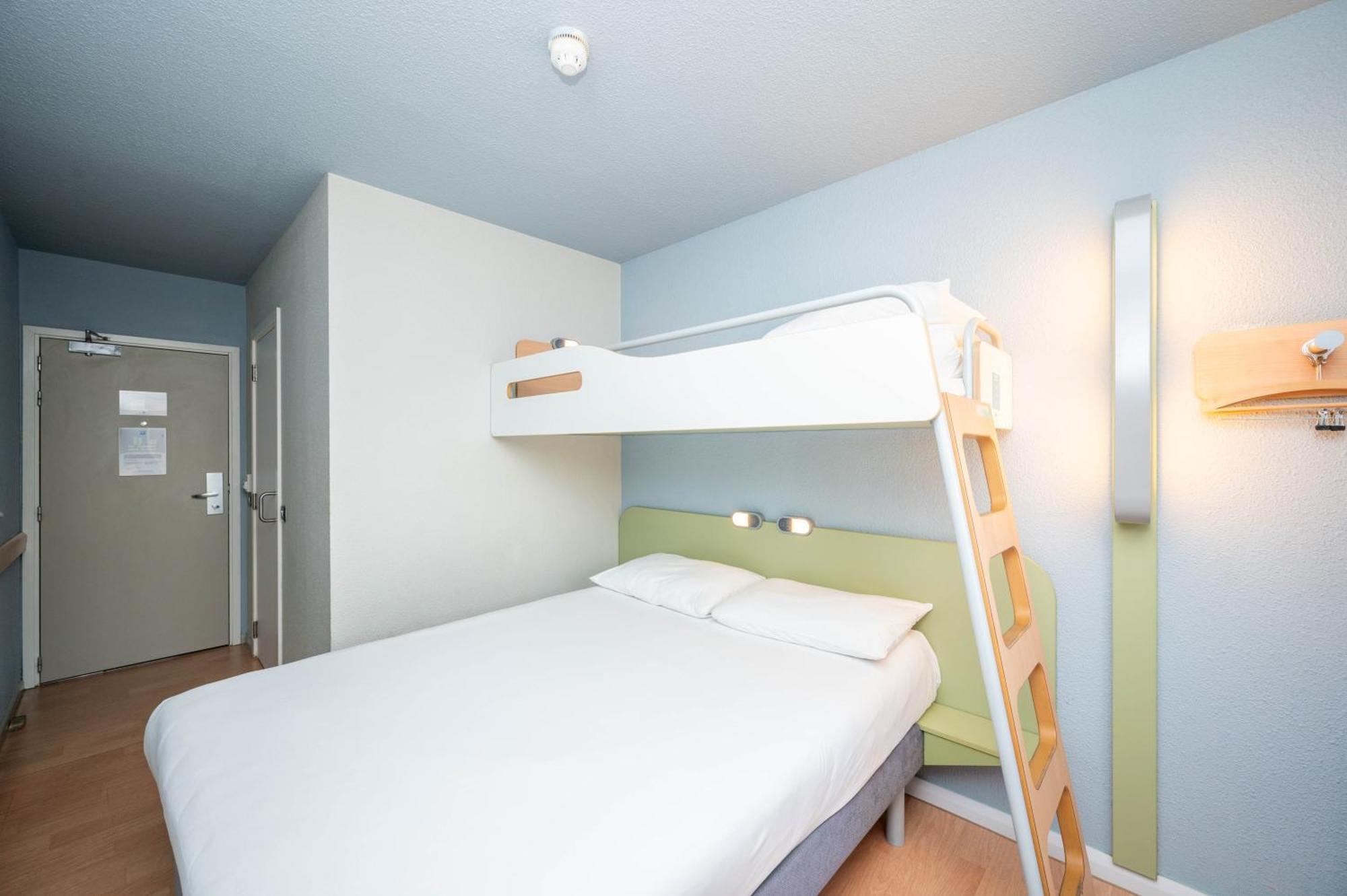 Ibis Budget London Barking Hotel