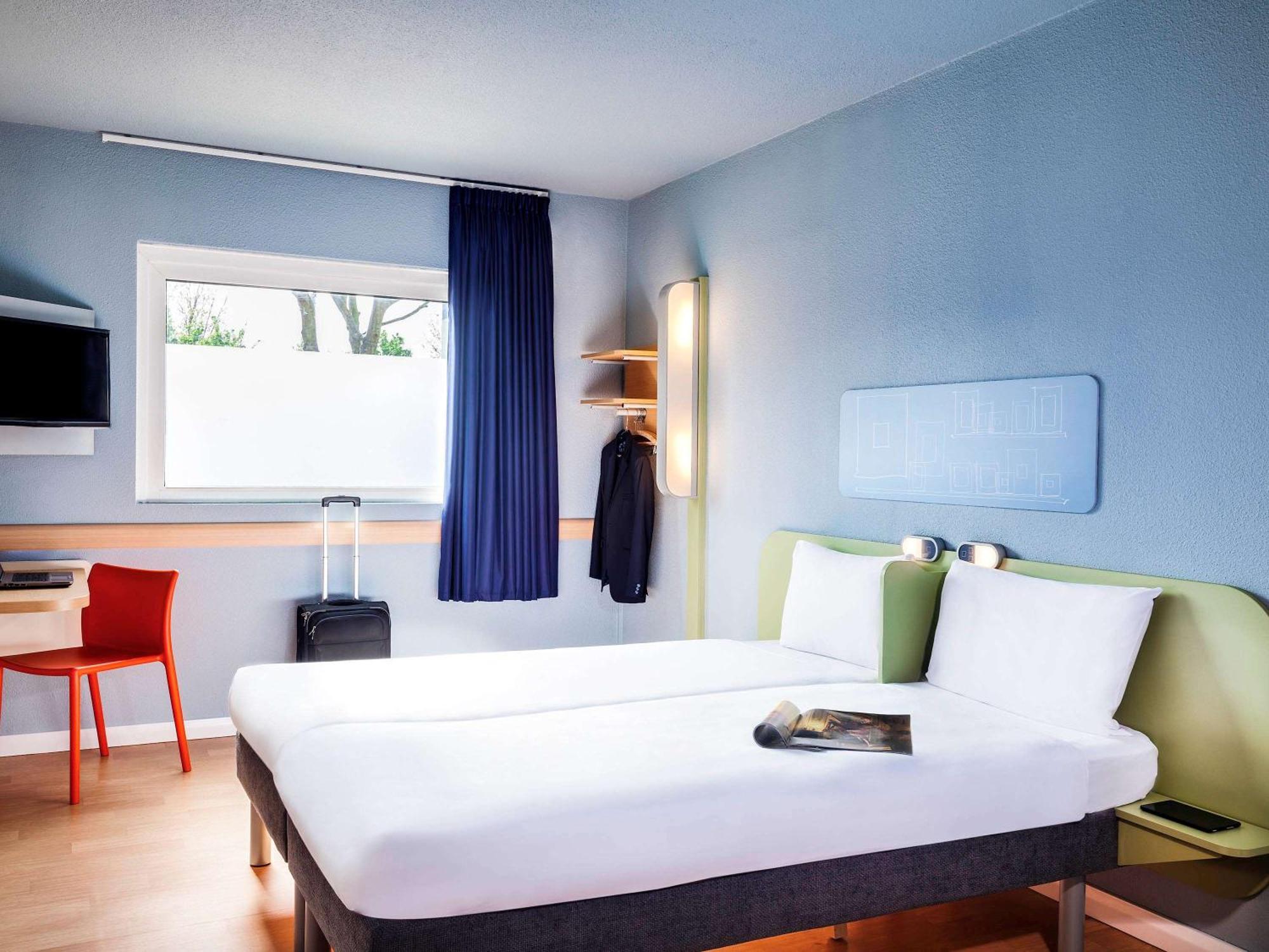 Ibis Budget London Barking Hotel